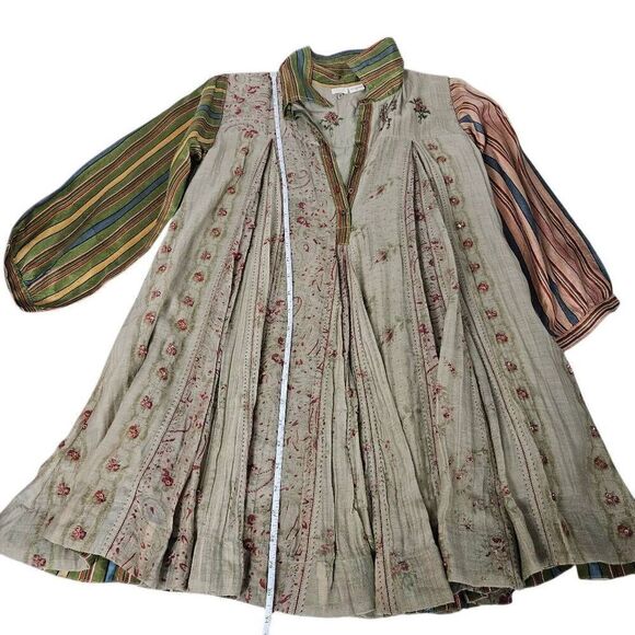 VRISA Multi color printed dress - Picture 11 of 15